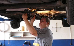 autobody mechanic